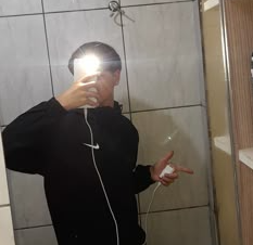 <em>Manuel Z.</em>
